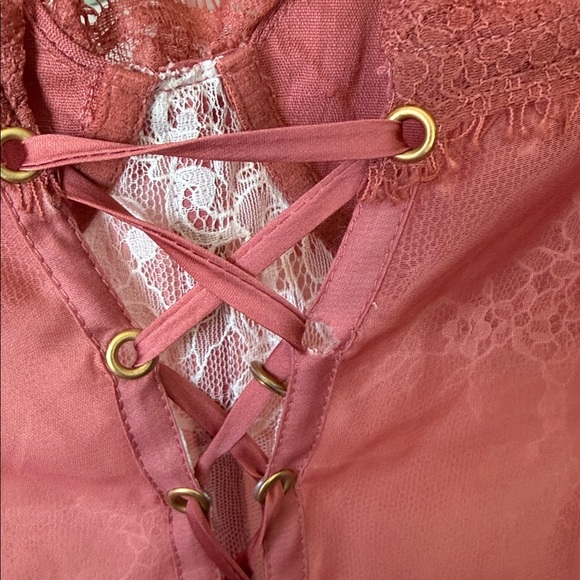 V. Chapman Fiorenza Midi Dress in Dusty Cedar - Picture 10 of 11